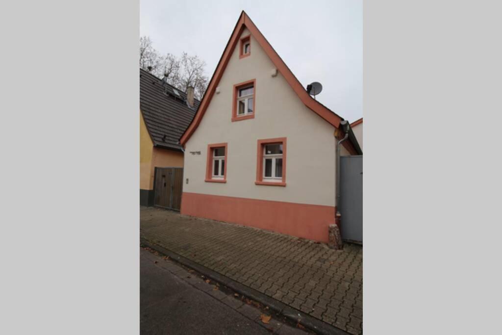 Gonsenheim - 3-Zimmer-Haus - Max. 5 Personen Mainz Exterior photo